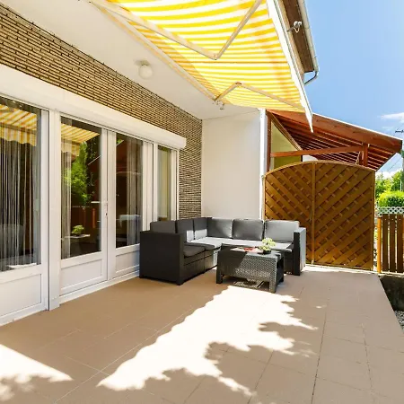 Holiday home Bercsenyi By Interhome Balatonboglar