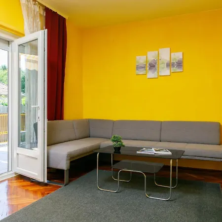 Bercsenyi By Interhome Balatonboglar