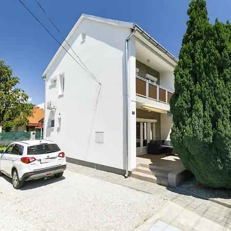 Bercsenyi By Interhome * Balatonboglar