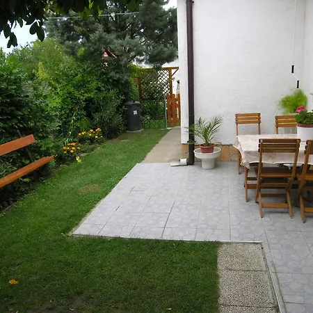 Bercsenyi By Interhome Сasa de vacaciones